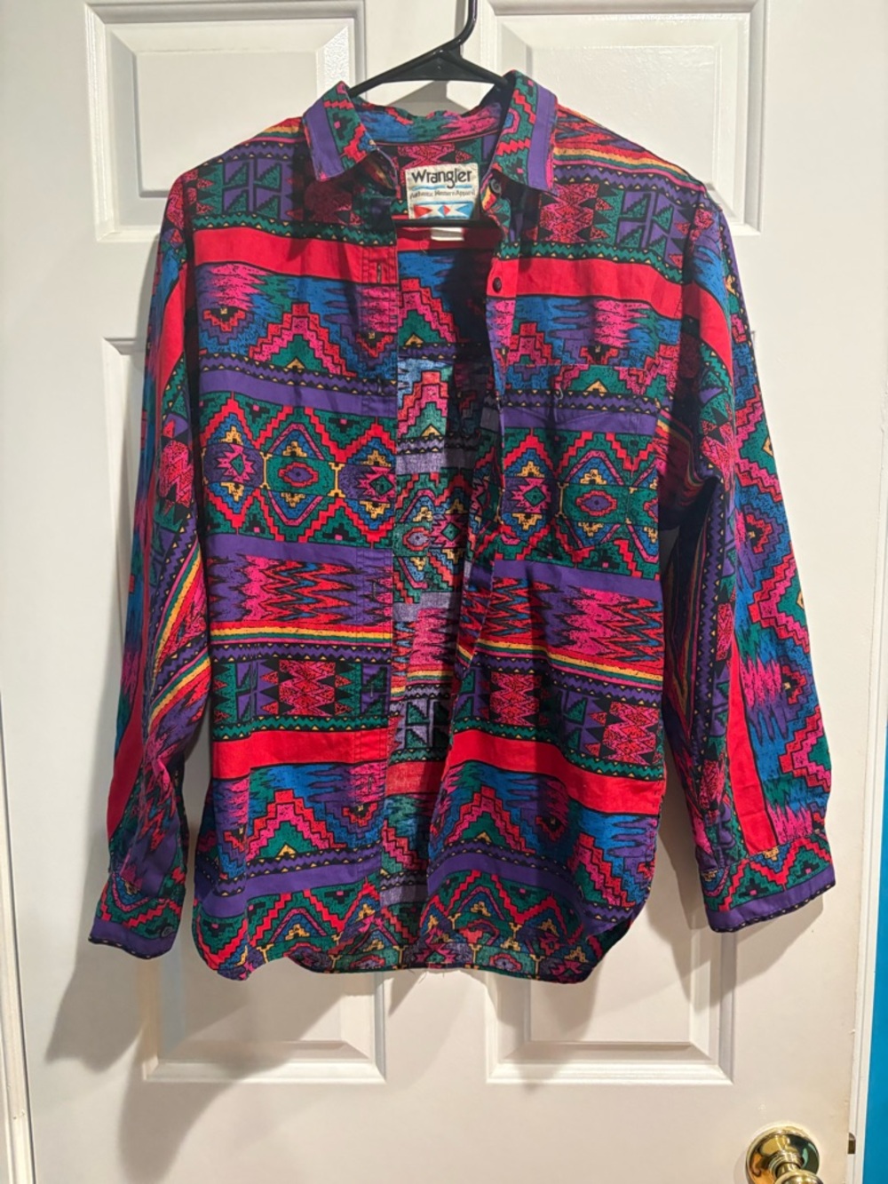 Wrangler vintage Southwestern print women’s button-up shirt sz S pink purple